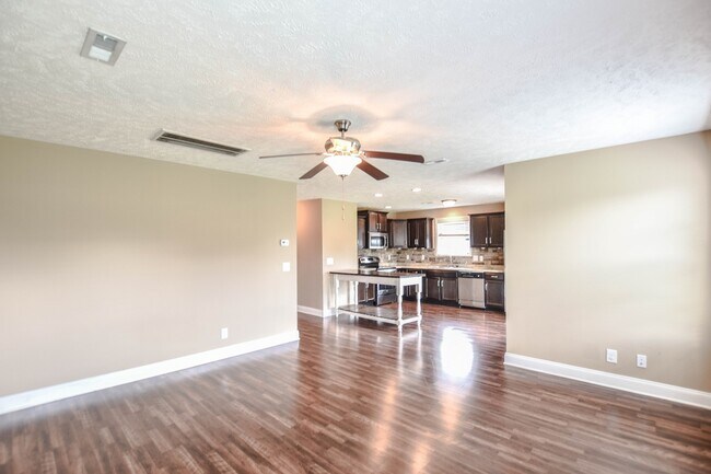 Foto del edificio - Pet Friendly in Fox Meadow!