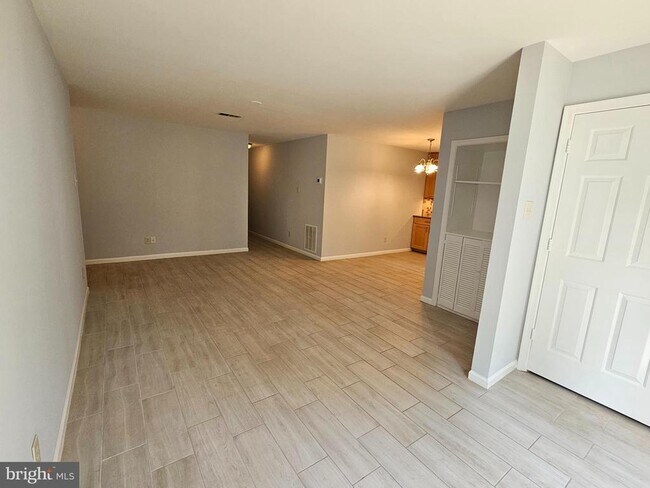Foto del edificio - 12109 Greenway Ct