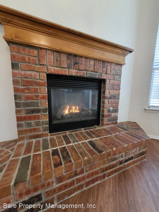 Foto del edificio - 4 br, 2 bath House - 524 Lone Oak Drive