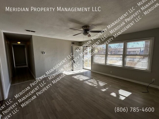 Building Photo - 1602 39th St