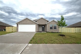 Building Photo - 568 Colorado St