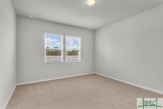 Building Photo - 141 Shade Tree Dr