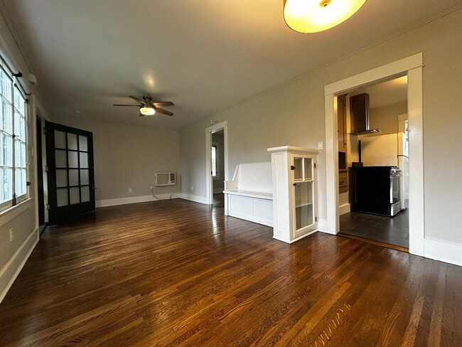 Foto del edificio - 444 S Euclid Ave