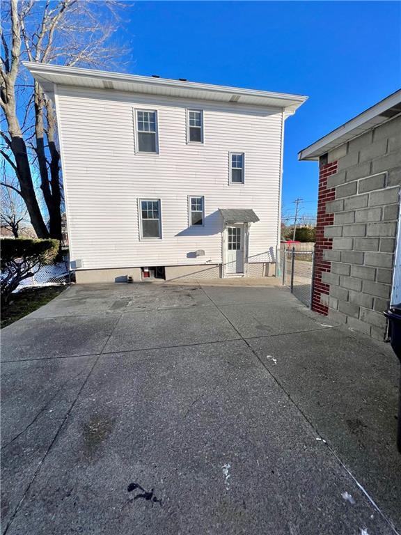 1579 Cranston St Unit 2, Cranston, RI 02920 Apartment for Rent in