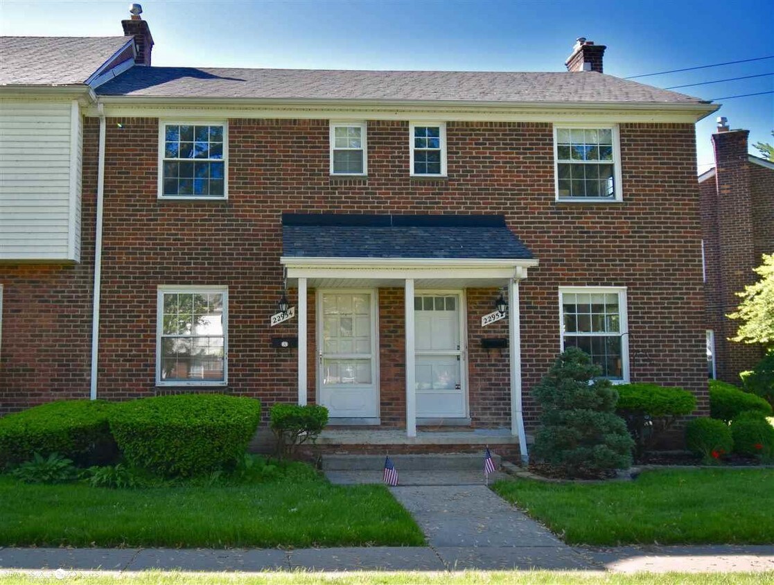 Primary Photo - 22954 Gary Ln