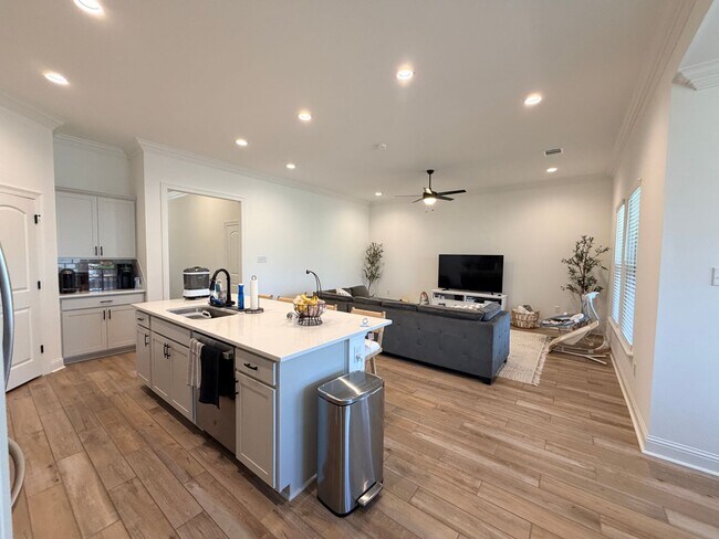 Foto del edificio - New Neighborhood.. Close to Barksdale Air Force Base..