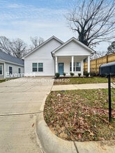 Building Photo - 310 N Correll St