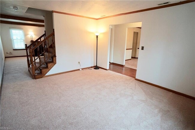 Building Photo - 937 Thompson Way