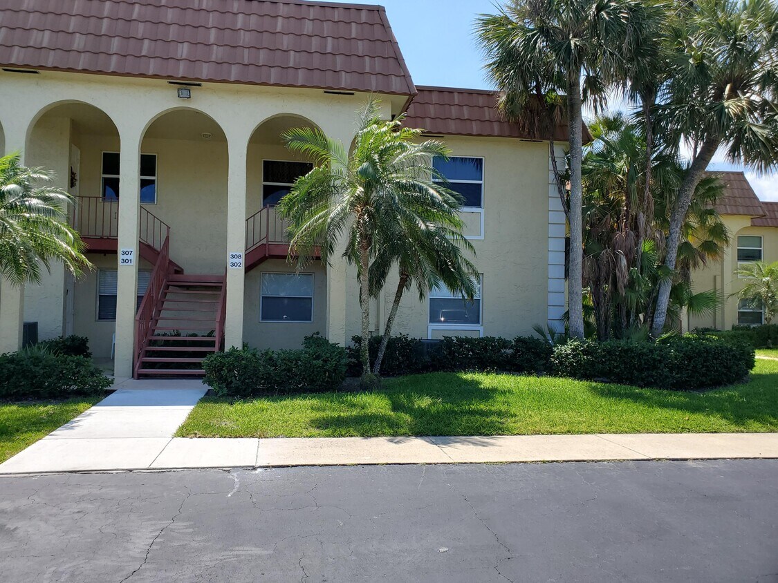 717 US1 Unit 302, Jupiter, FL 33477 Condo for Rent in Jupiter, FL