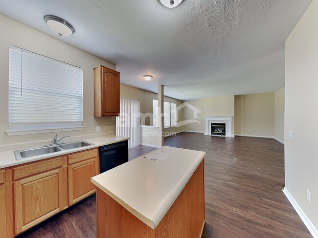 Foto del edificio - 6702 Meadow View Ct
