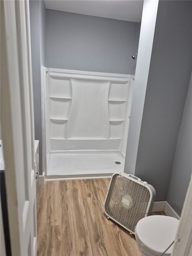 Foto del edificio - 18 Bauer St