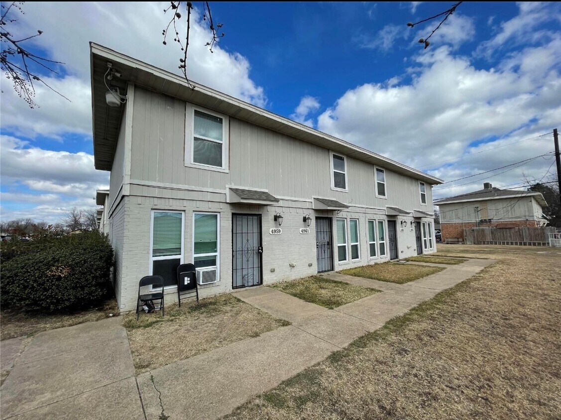 Primary Photo - 4959-4965 Miller Ave