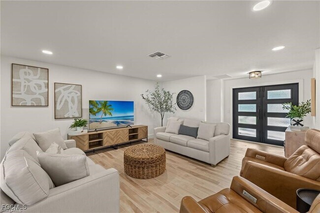 Foto del edificio - 6822 Griffin Blvd