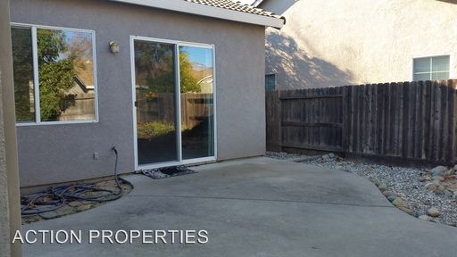 Building Photo - 208 Bald Eagle Ct