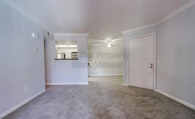 Building Photo - **Private 1 bed / 1 bath Condo in Carmel M...