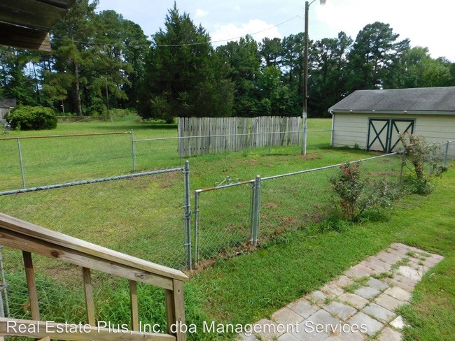 Building Photo - 3 br, 2 bath House - 6095 US Hwy 17 N