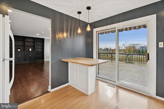 Foto del edificio - 3404 Honey Run Rd