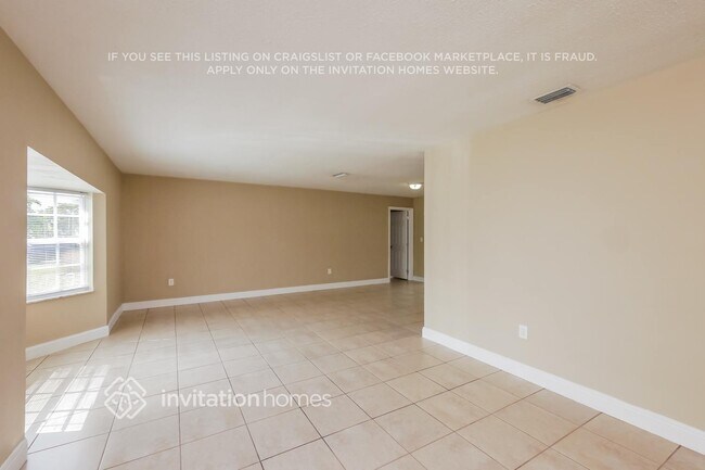 Building Photo - 8469 Windsor Dr