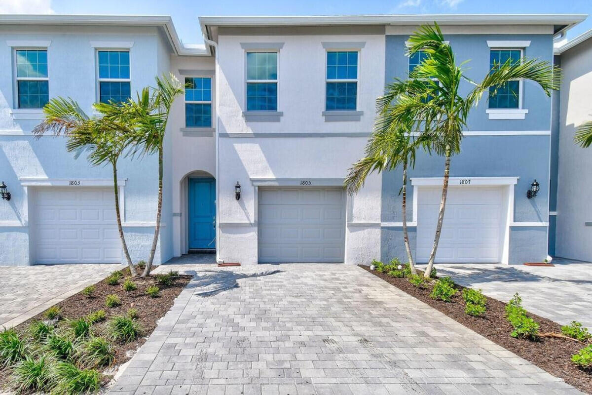 Foto principal - 1805 SE Ocean Cove Way