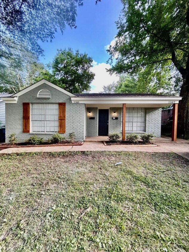 Primary Photo - HALF OFF FIRST MONTHS RENT PROMOTION