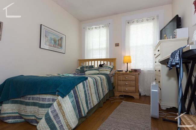 Building Photo - 28 Ransom Rd