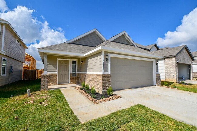 Building Photo - 23622 Rainbow Eucalyptus Dr