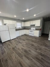 Building Photo - 230-232 Brookridge Rd