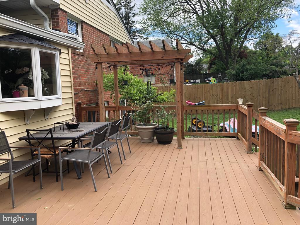 Foto principal - 1117 Caddington Ave