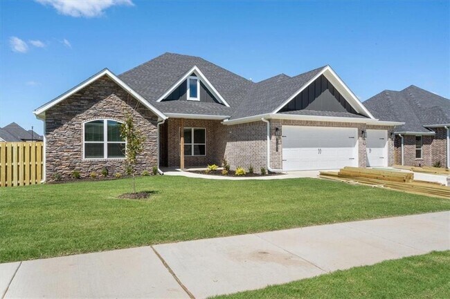 Building Photo - 2101 Decker Rd