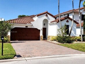 Building Photo - 9731 NW 10 Terrace