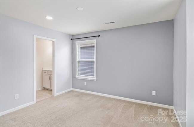 Building Photo - 4029 Spring Garden St