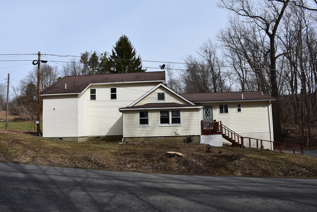 Building Photo - 18662 Black Rd
