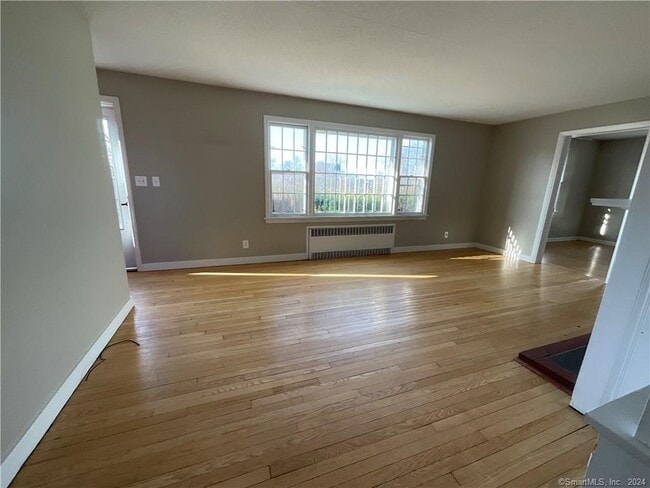 Foto del edificio - 9 Edwards Rd