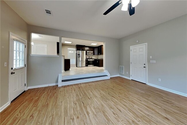 Building Photo - 7005 Greenfield Ln