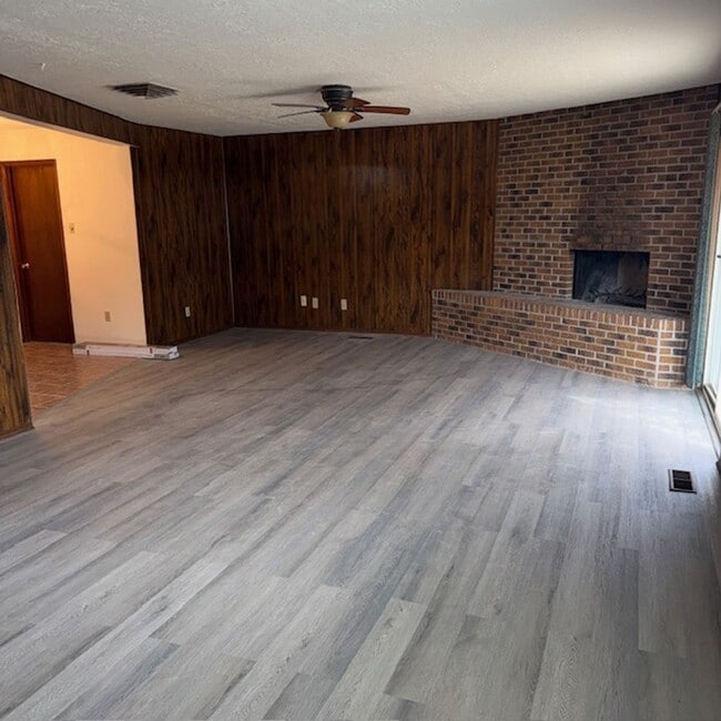 Building Photo - COMING SOON!