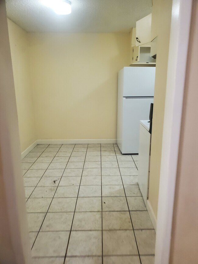 Foto del edificio - 1750 E Cherry St