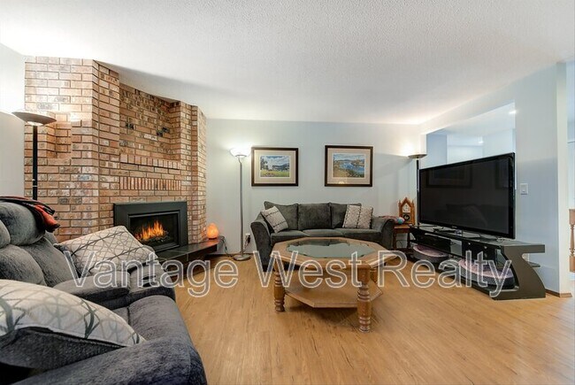 Photo du bâtiment - 1370 Springfield Rd
