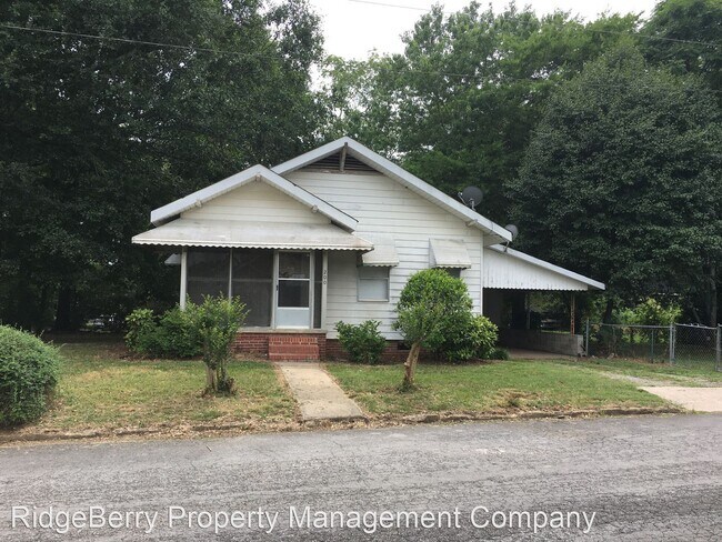 Building Photo - 2 br, 1 bath House - 200 3rd - Shannon St