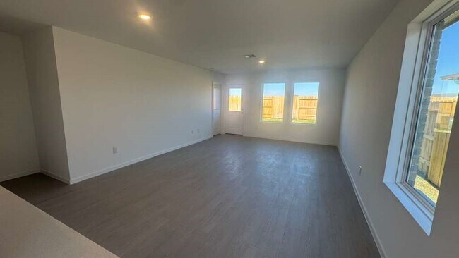 Foto del edificio - 26810 Cascade Sunrise St