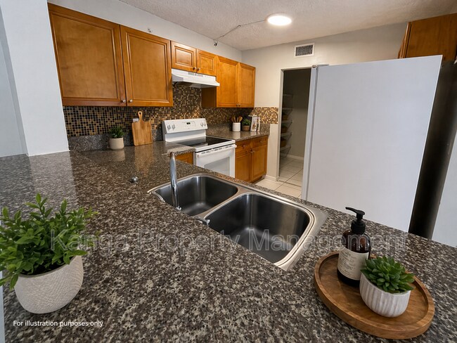 Foto del edificio - 11423 NW 35th St