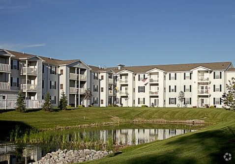 Building Photo - Crestmount Senior Apartments