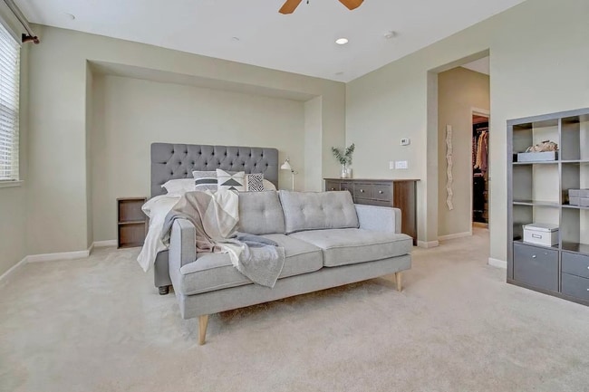 Building Photo - 6285 Rocky Point Ct