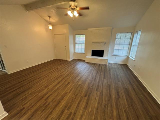 Foto del edificio - 2514 Livingston Ln
