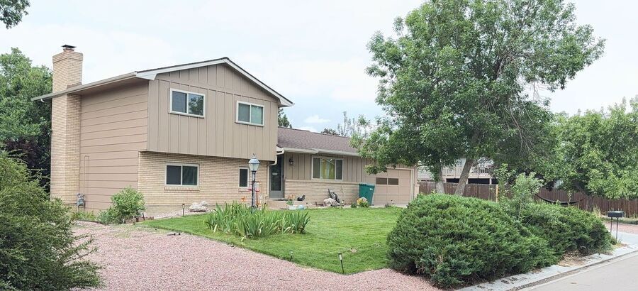 Photo - 1404 Imperial Road-