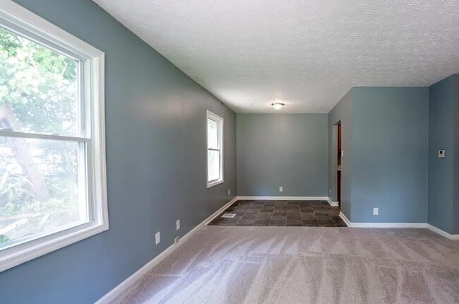 Foto del edificio - 3414 N Butler Ave