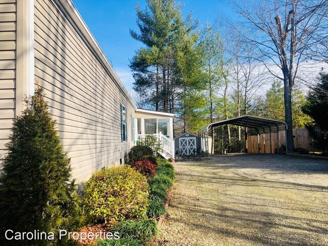 Building Photo - 2 br, 2 bath House - 132 Blue Bird Hill Rd