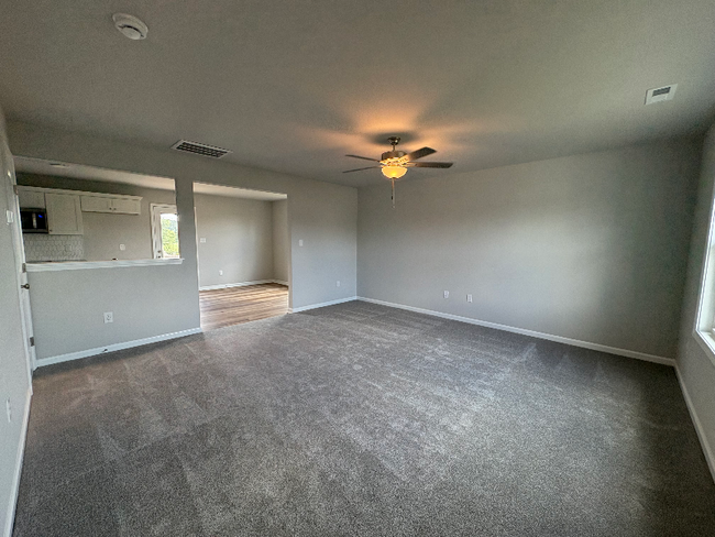 Building Photo - 16 Shiloh Dr