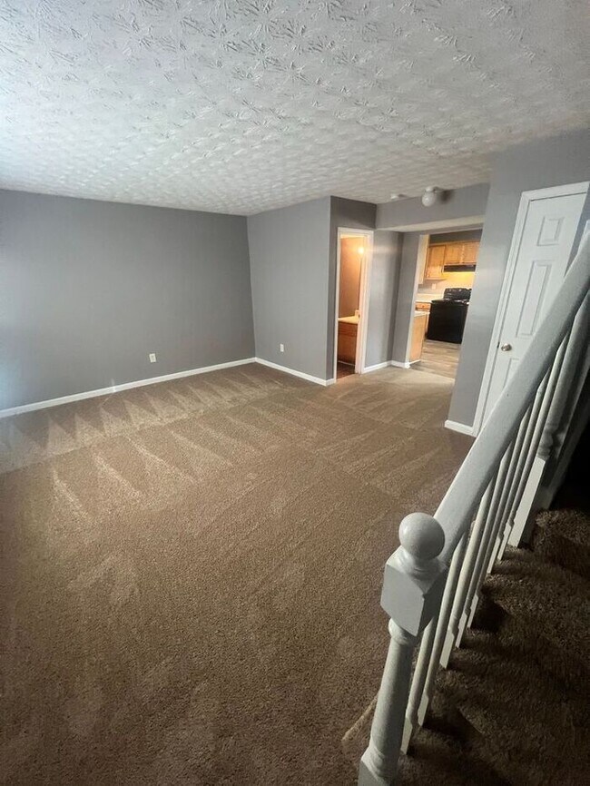 Foto del edificio - FINALLY a 2 bedroom 1.5 bath townhome available in Lawrenceville!