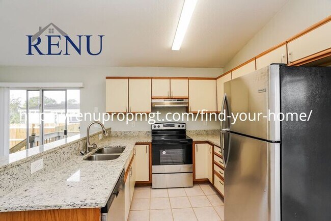 Foto del edificio - Available Now!