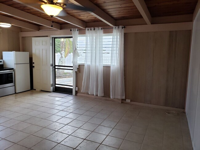 Foto del edificio - Recently Renovated attached 1bd, 1bath 600...